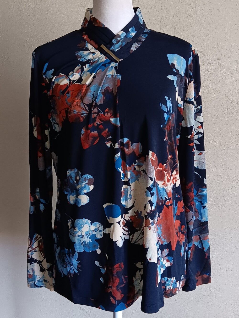 Womens Small Navy Blue Floral Long Sleeve Top By Susan Graver, High Zip Neck